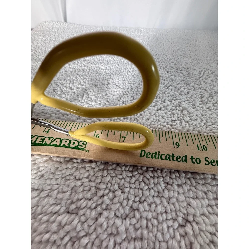 VTG Ekco USA‎ Scissor Kitchen Tongs Yellow Coated Handles Metal Serving Tool